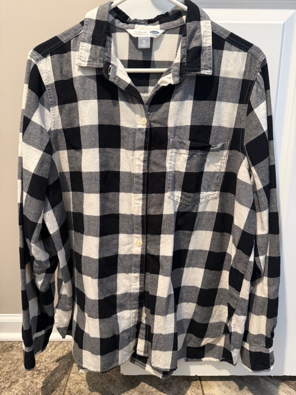 Black & White Buffalo Check Button-Up Shirt